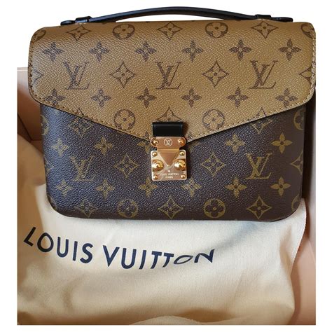 metis wallet louis vuitton|louis vuitton metis monogram.